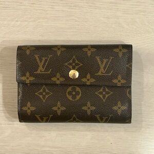 Louis Vuitton Monogram Alexandra Wallet